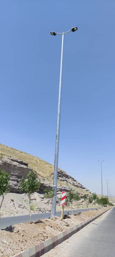 پایه چراغ خیابانی